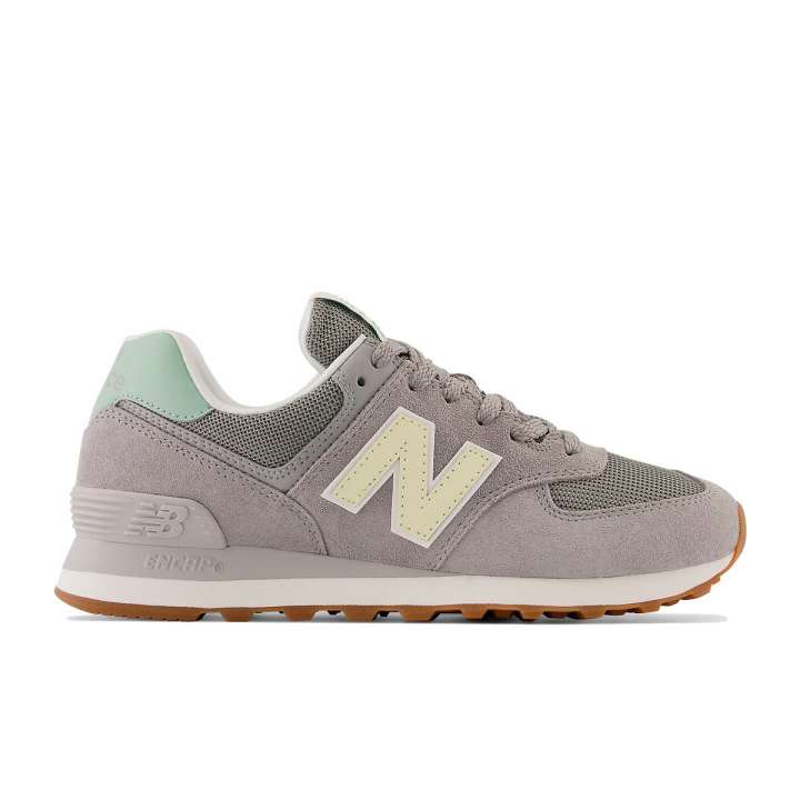 Priser på New Balance 574 Core Sneakers Dame